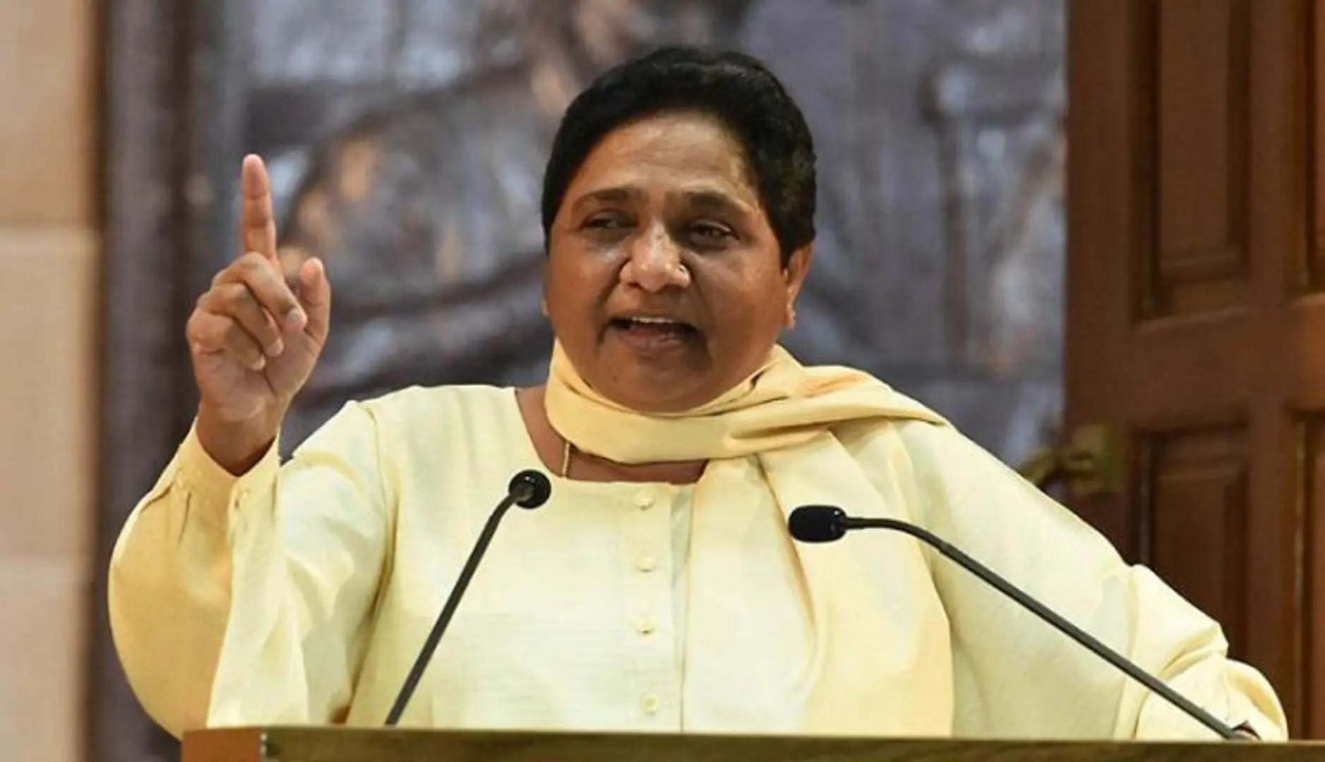 जन्मदिन विशेष: संघर्षों से निकलकर चार बार मुख्यमंत्री की कुर्सी तक पहुंचने का सफर
