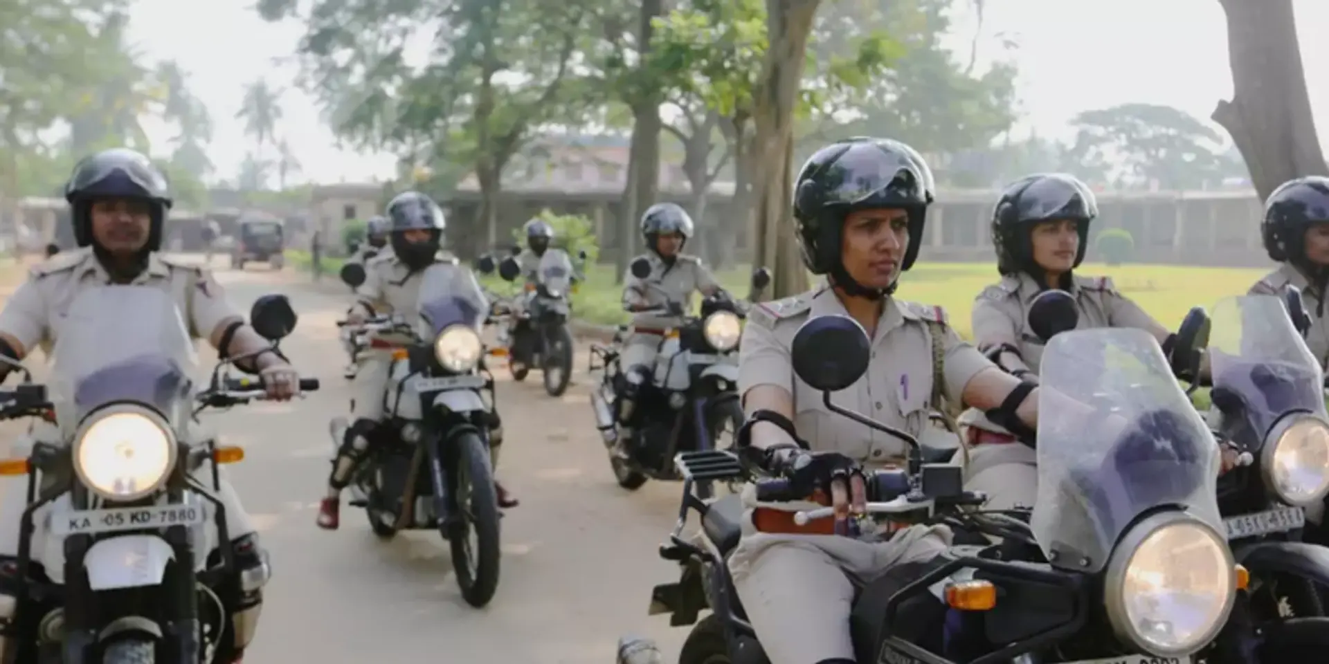 ಮೊದಲ ಮಹಿಳಾ ಮೋಟಾರ್ಸೈಕಲ್ ಸವಾರಿ ಬ್ರಿಗೇಡ್ ಪ್ರಾರಂಭಿಸಿದ ಬೆಂಗಳೂರು ನಗರ ಪೊಲೀಸರು
