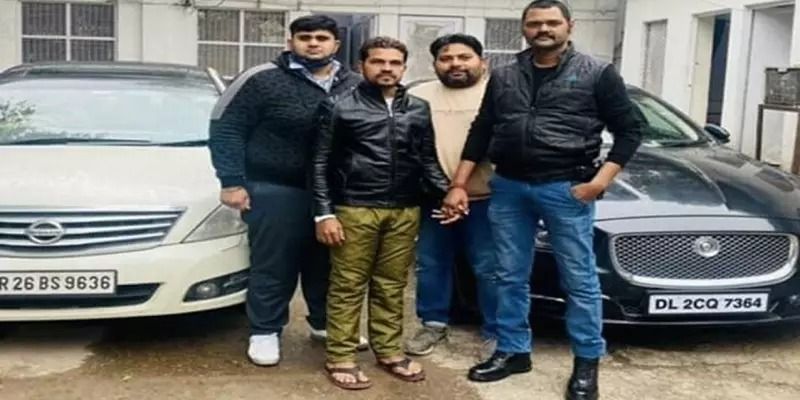 பணத்தைத் திருடி ஏழைகளுக்கு உதவி: டெல்லியின் ‘ராபின் ஹூட்’ கதை!
