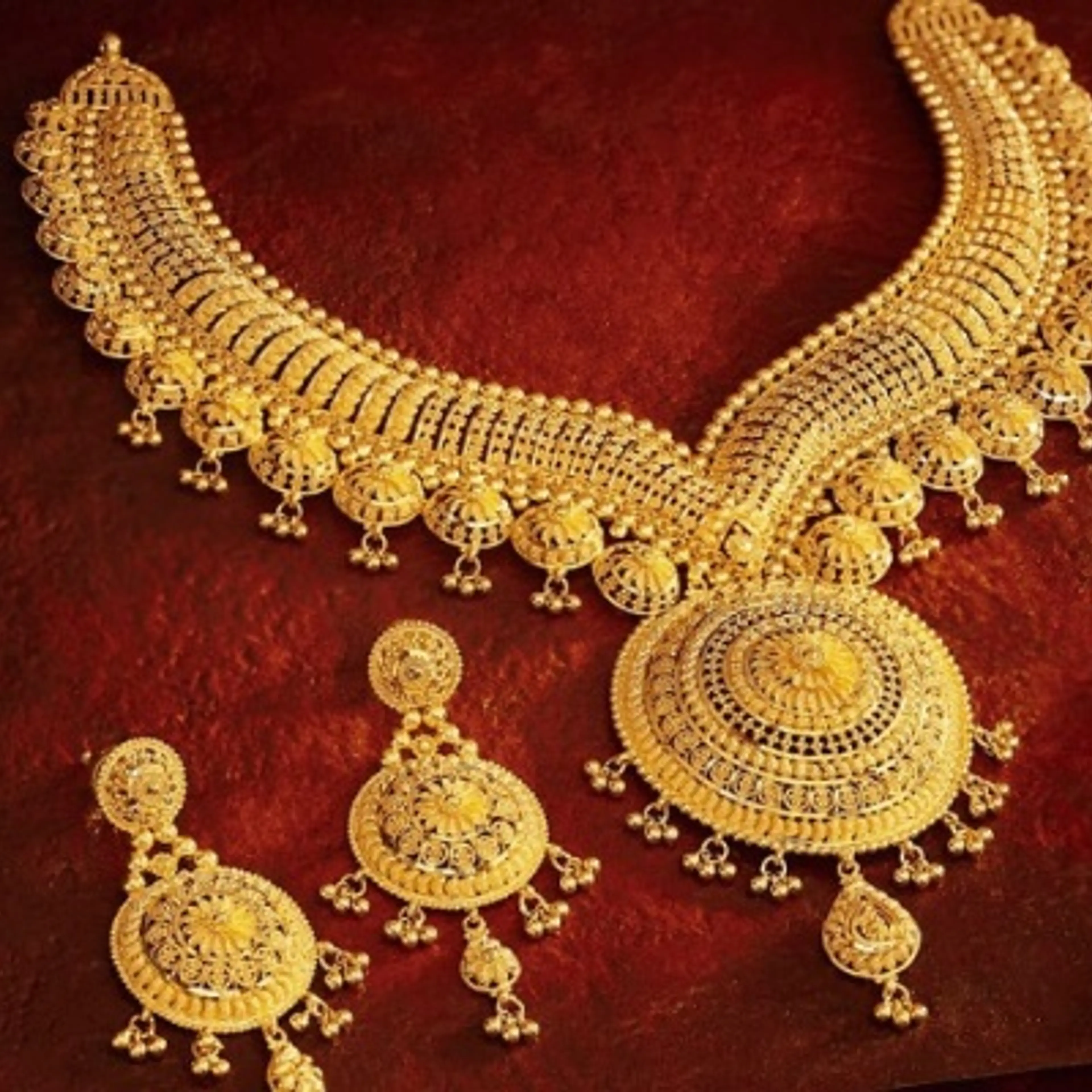 Gold Rate Chennai: ஆபரணத் தங்கம் வாங்க நல்வாய்ப்பு - இன்றும் தங்கம் விலை மேலும் குறைந்தது!