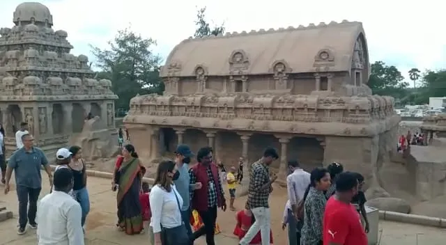 Sundar Pichai in Mamallapuram with family