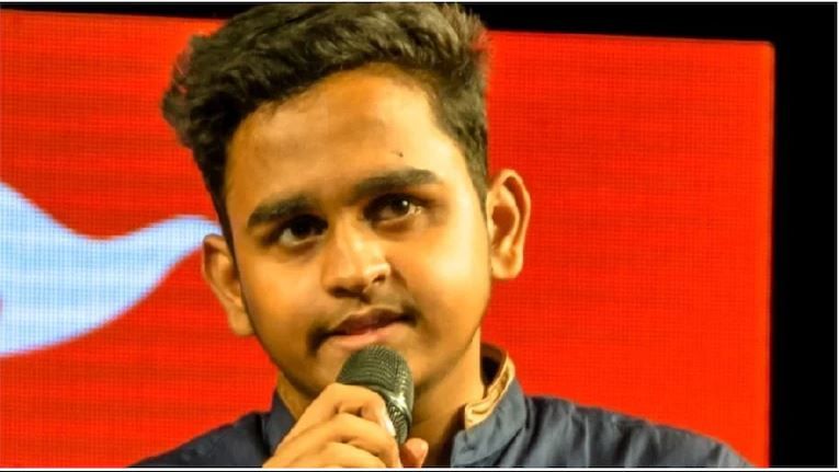 அமேசான் நிறுவனத்தில் ரூ.1.2 கோடி சம்பளம்: அசத்திய லக்னோ ஐஐஐடி மாணவர்! 
