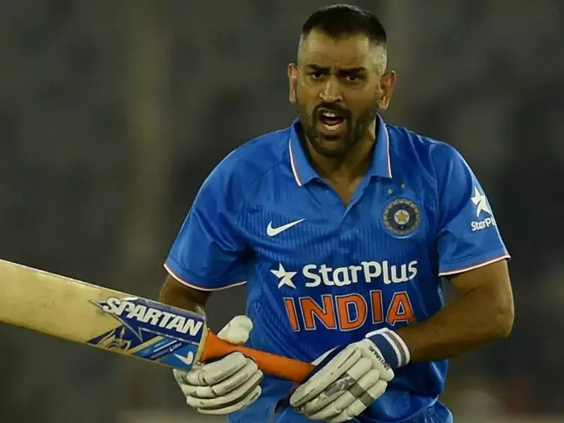 dhoni