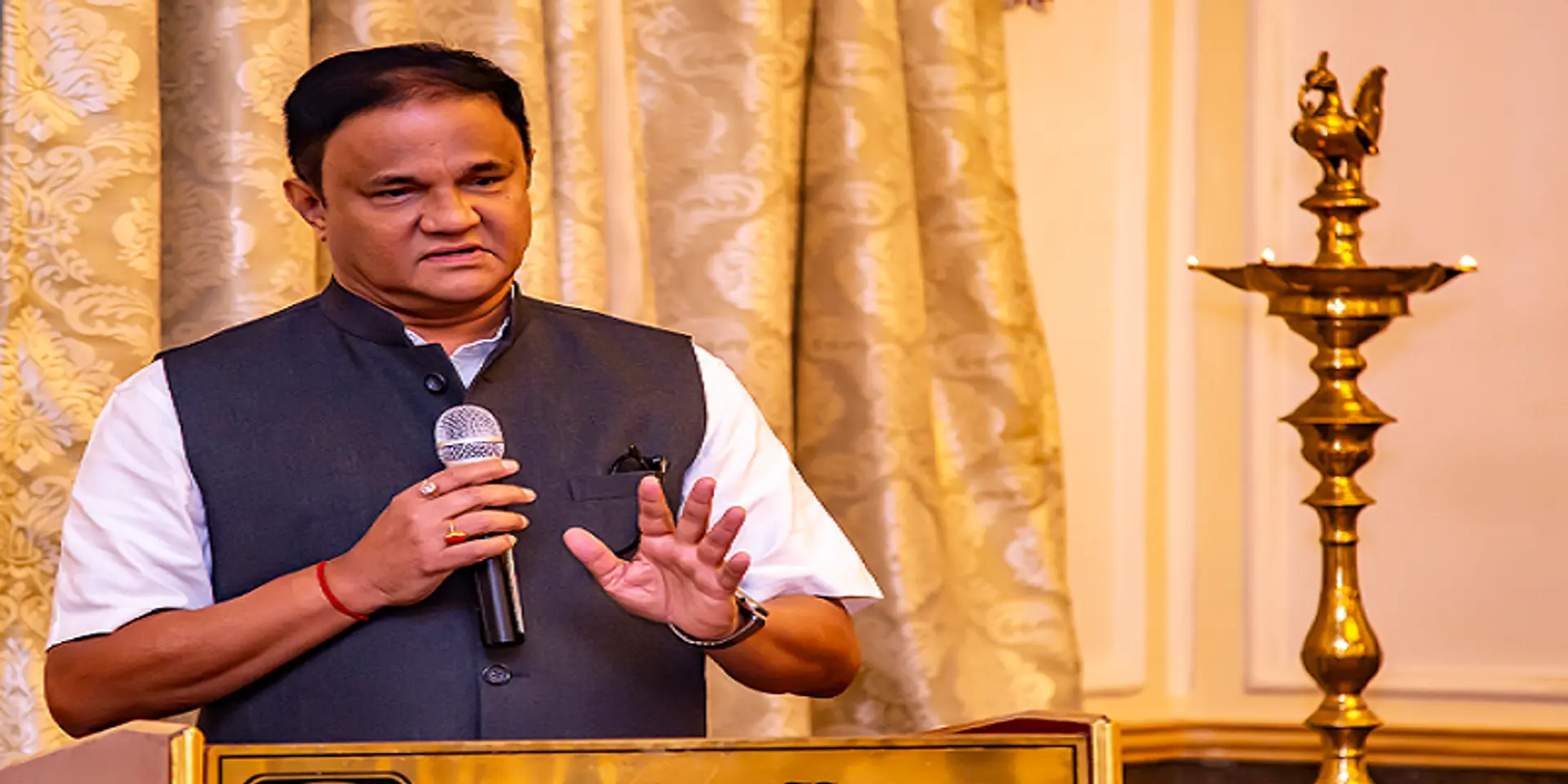 படிப்பைப் பாதியில் விட்டிருந்தாலும் பன்னாட்டு நிறுவன வேலை - ‘லயம்’ நிறுவன முயற்சி!