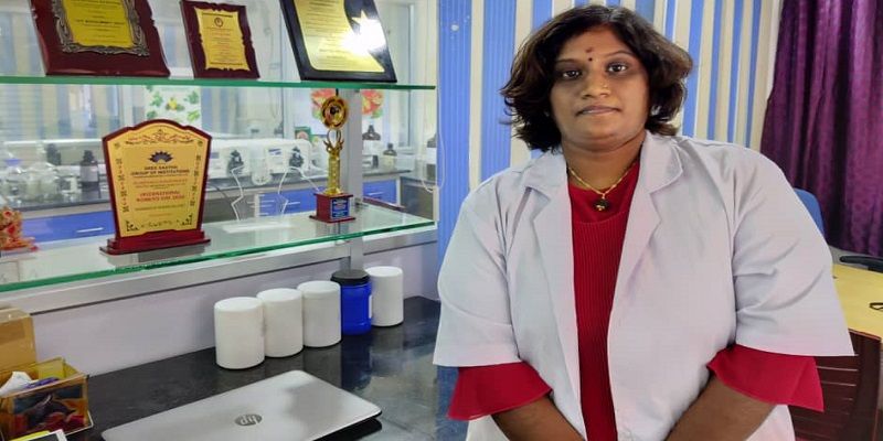 சவாலான பயோடெக் துறையில் சாதிக்கும் பெண் தொழில்முனைவர் டாக்டர். மேனகா மகேந்திரன்!