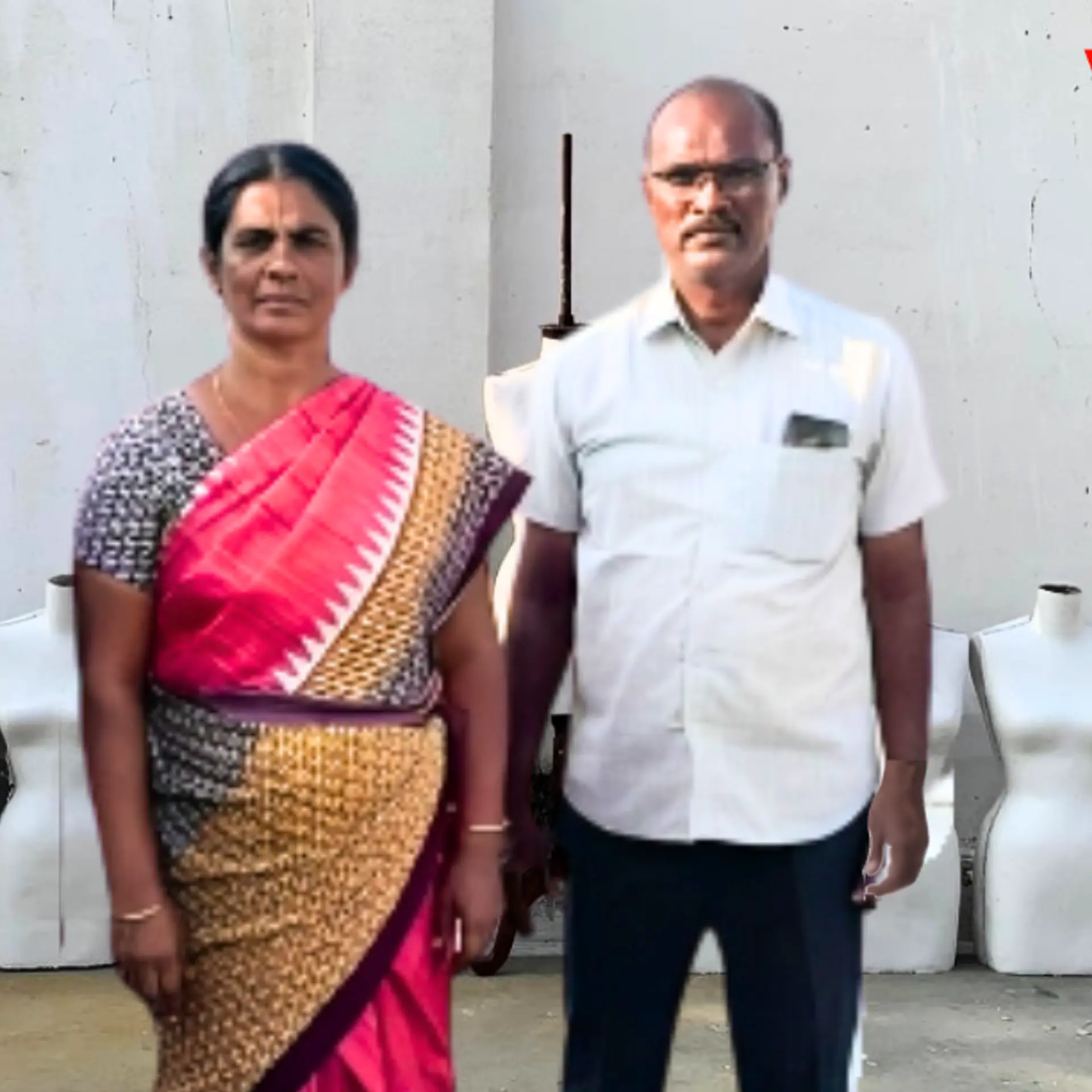 'மக்கும் மேனிக்வின்கள்' - டன் கணக்கில் குவியும் ஜவுளிக் கழிவுகளை மறுசுழற்சி செய்யும் ஈரோடு தம்பதி..!