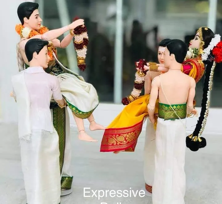 golu  dolls