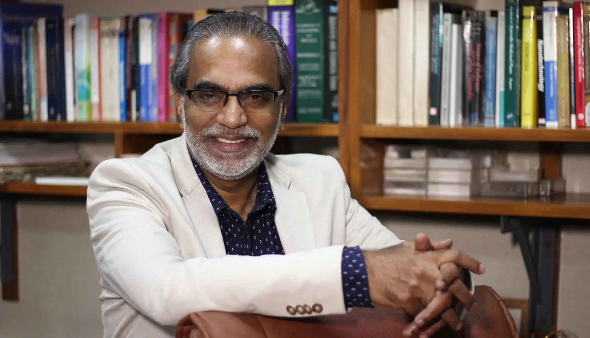 ஐரோப்பிய பொறியியல் அகாடமிக்கு ஐஐடி மெட்ராஸ் பேராசிரியர் தலப்பில் பிரதீப் தேர்வு!