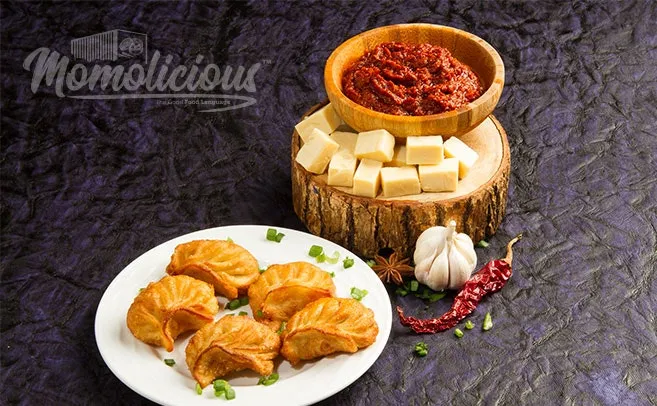 momos1