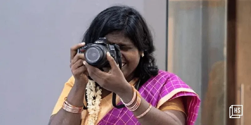 women photographer
