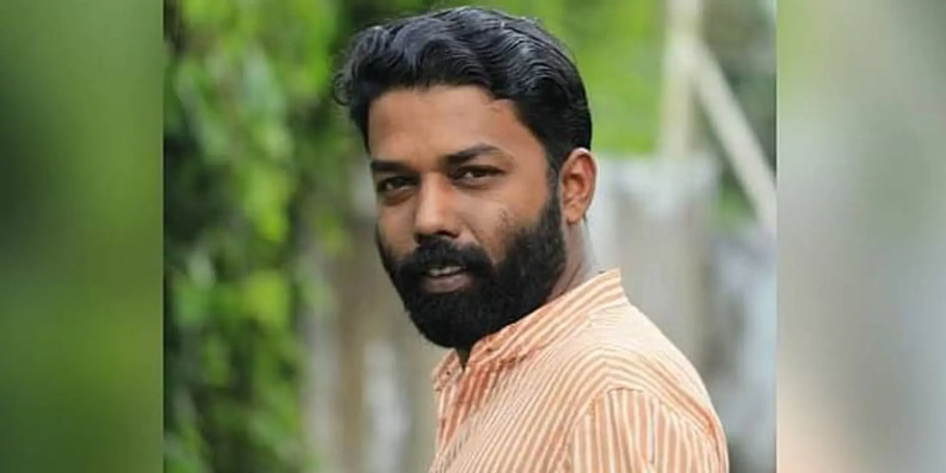 டீ விற்பனையாளார் டு பேராசிரியர்: கேரள இளைஞர்களின் ‘நம்பிக்கை' ரபீக்!