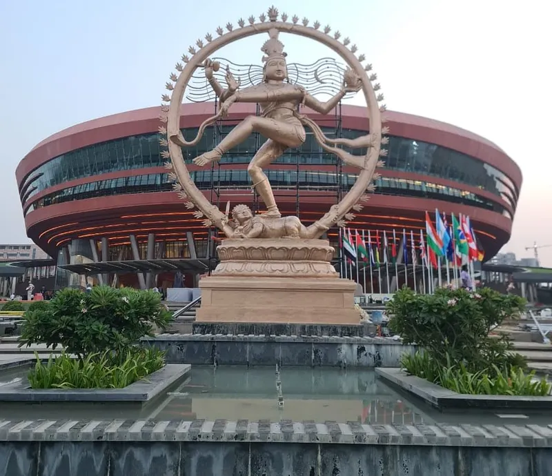 nataraja statue