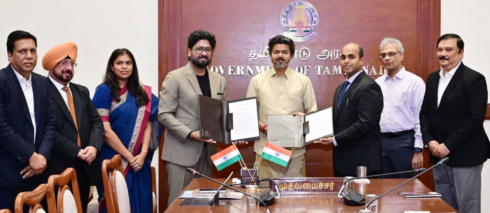 ரூ.15,037 கோடி முதலீட்டில் நெல்லை சிப்காட்டில் மின்கல ஆலை அமைக்க 'விக்ரம் சோலார்' நிறுவனம் ஒப்பந்தம்! 
