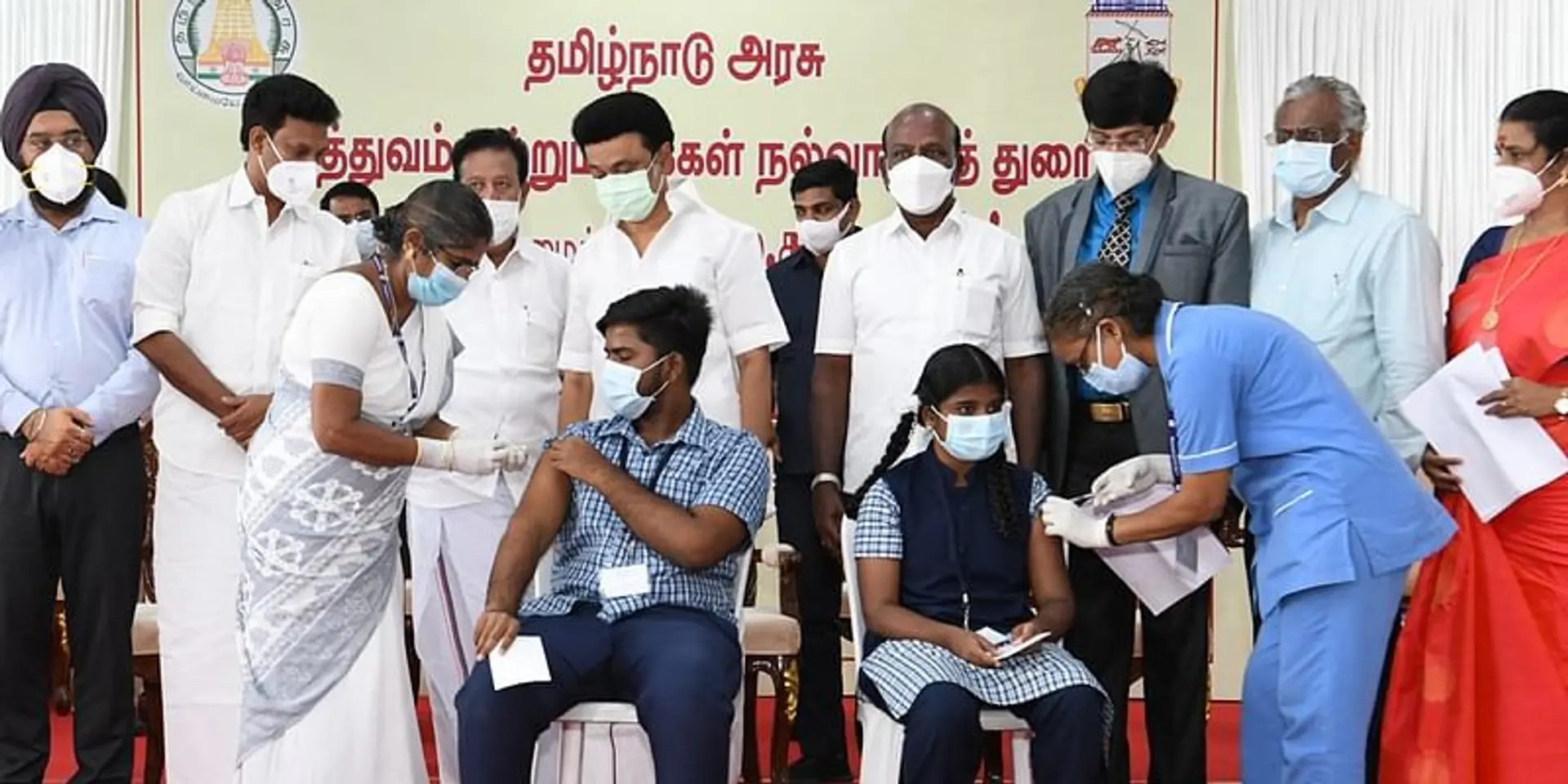 15-18 வயது சிறுவர்களுக்கு தடுப்பூசி தொடக்கம்: தமிழ்நாட்டில் 33.46 லட்சம் குழந்தைகள் தடுப்பூசி பெற தகுதி!
