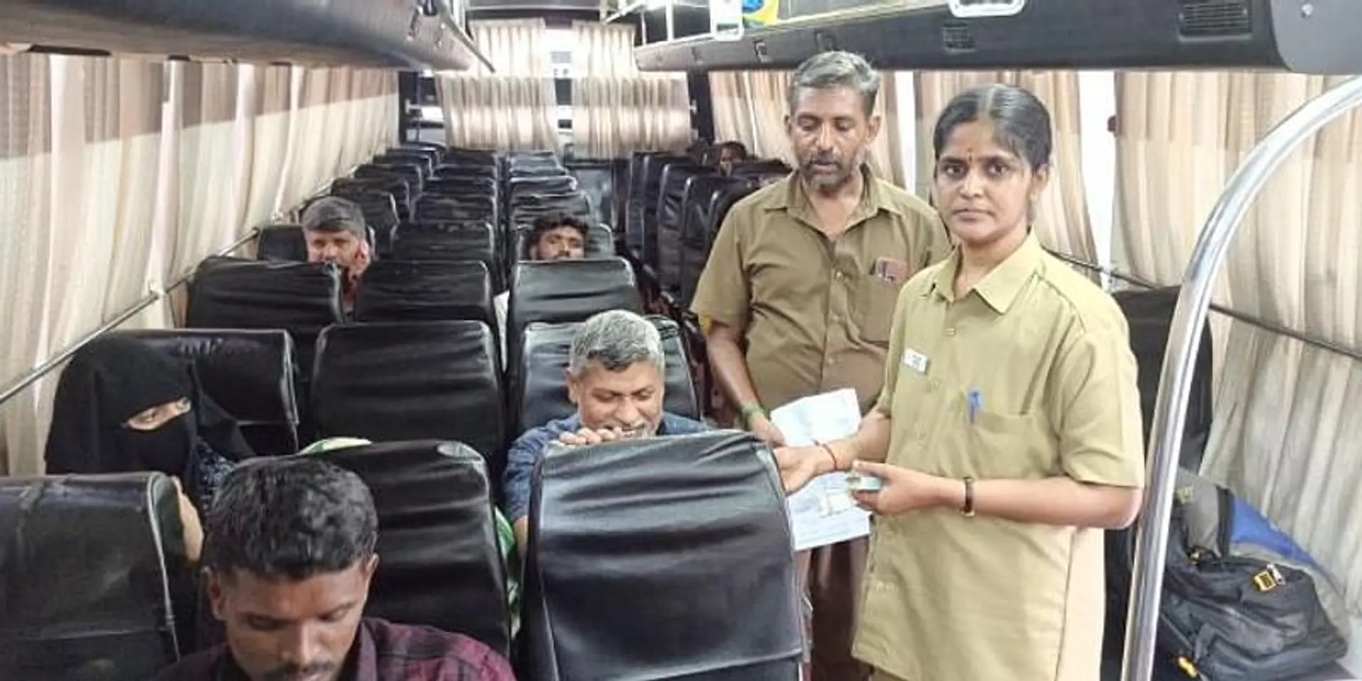 மதுரையின் முதல் பெண் நடத்துநர்; கணவரை இழந்து தவித்தவருக்கு அரசு கொடுத்த பணி ஆணை!