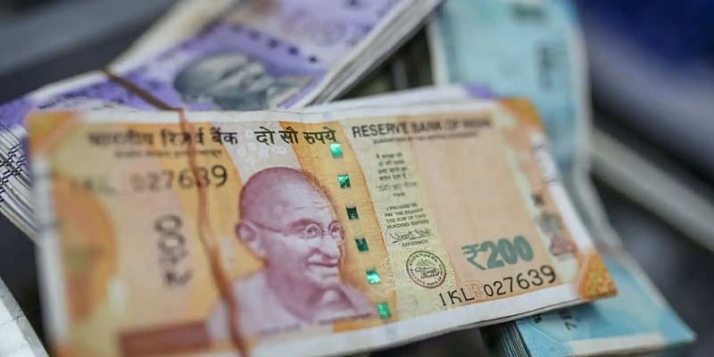 Rupee vs Dollar: வரலாறு காணாது சரிந்து வரும் ரூபாயின் மதிப்பு: காரணம் என்ன? 