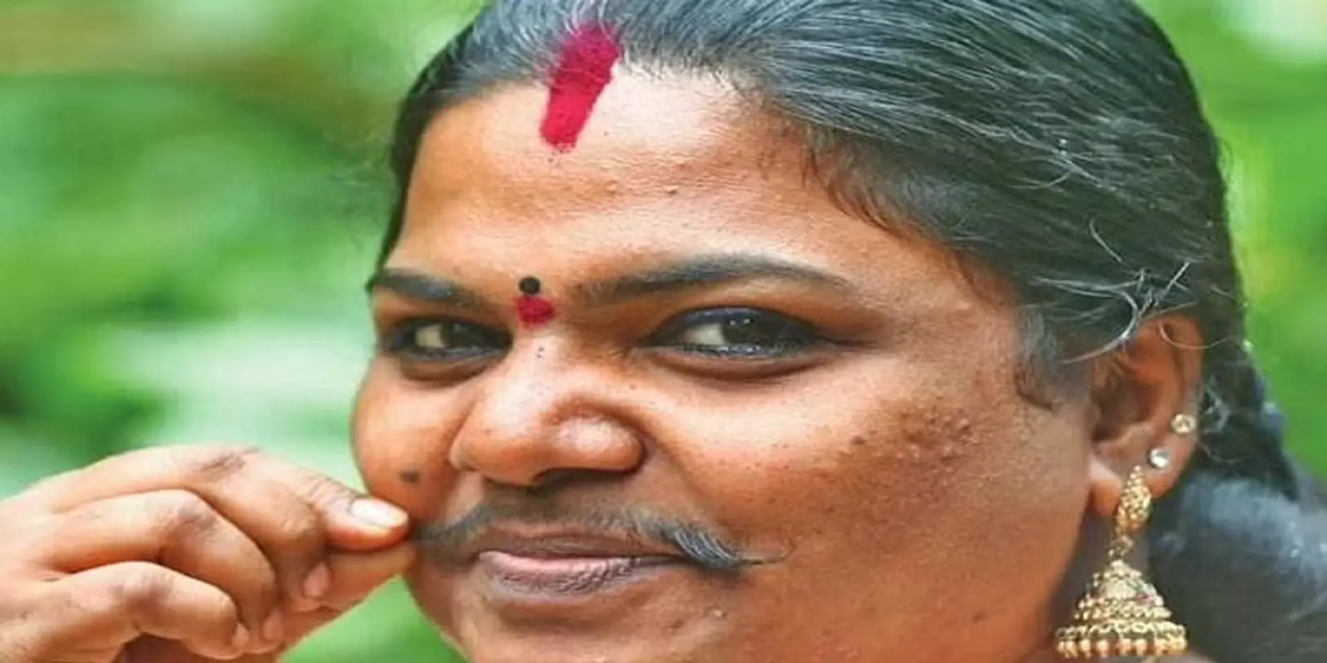 'மீசை ஆணின் அடையாளம் மட்டும் அல்ல’ - மீசையை முறுக்கும் ‘மீசைக்காரி’ ஷைஜா!
