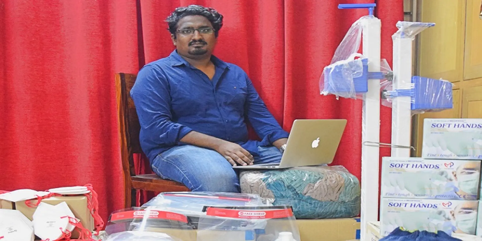10 நாட்களில் ரூ.10 லட்சம்: மாஸ்க் முதல் கபசுர குடிநீர் வரை விற்கும் தளம்!