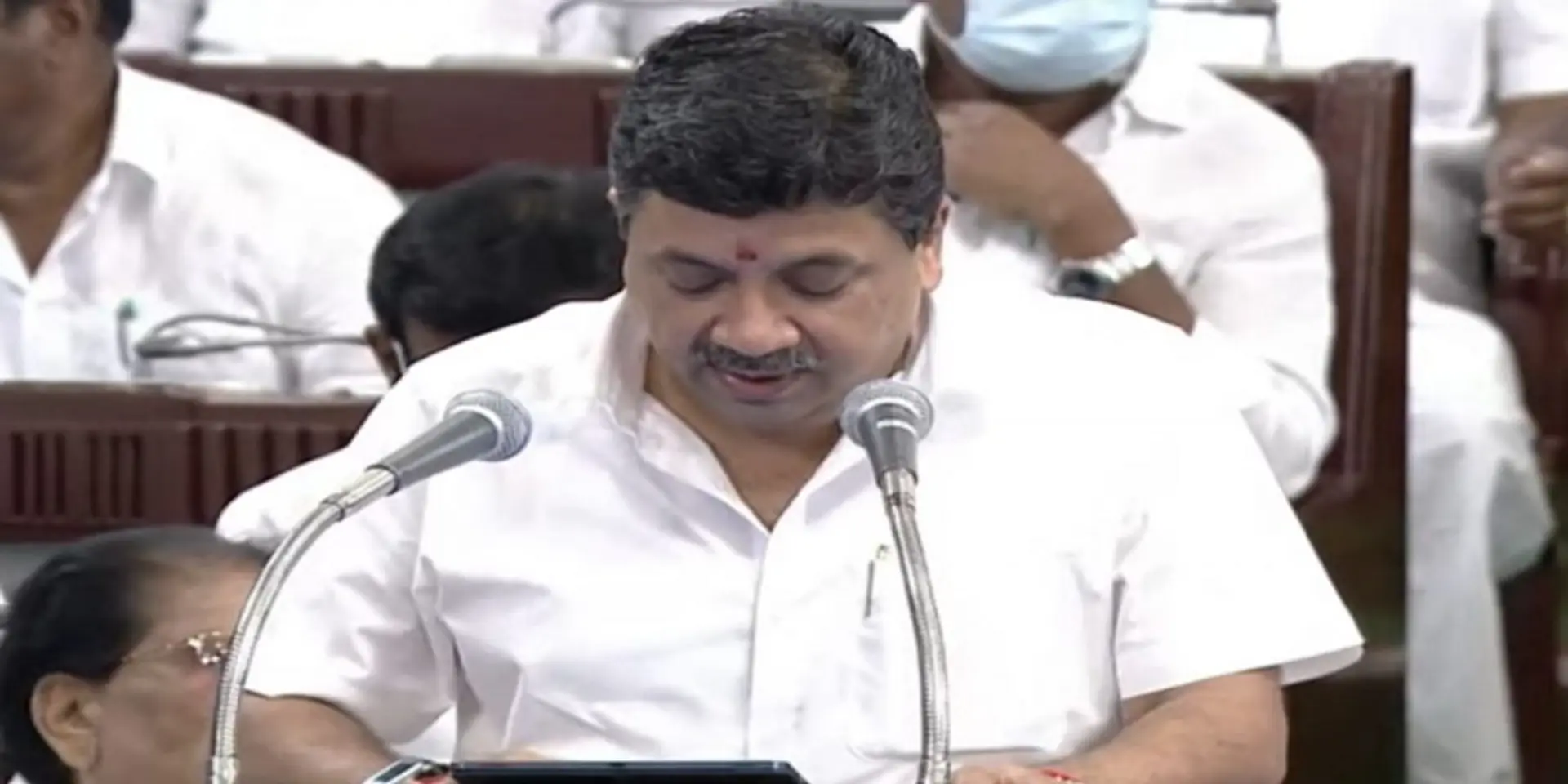 தமிழக பட்ஜெட் 2022: சிறு, குறு தொழில் நிறுவனங்கள் மேம்பாட்டிற்கு ரூ. 911 கோடி நிதி ஒதுக்கீடு!