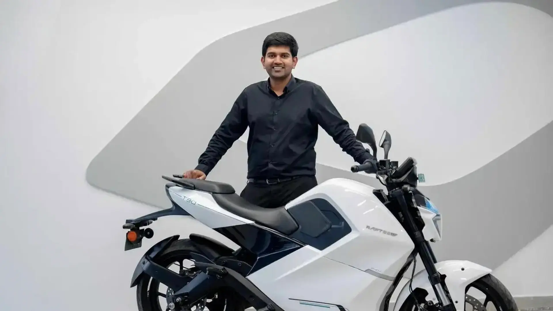 சென்னை ராஜலட்சுமி பொறியியல் கல்லூரியில் மின்சார வாகனங்களுக்கான சிறப்பு மையம்: Raptee.HV தொடக்கம்