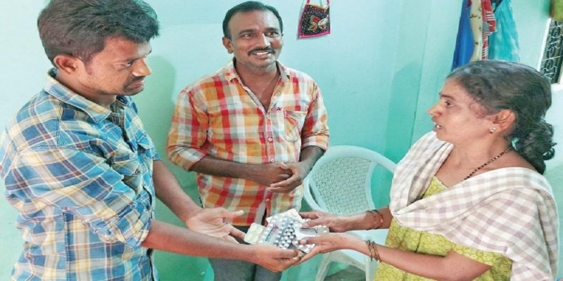 15 வருட சமூக சேவை; 250 இறுதிச் சடங்கு; ஆந்திர ‘மக்கள் நாயகன்' வெங்கட்ரமண ரெட்டி!