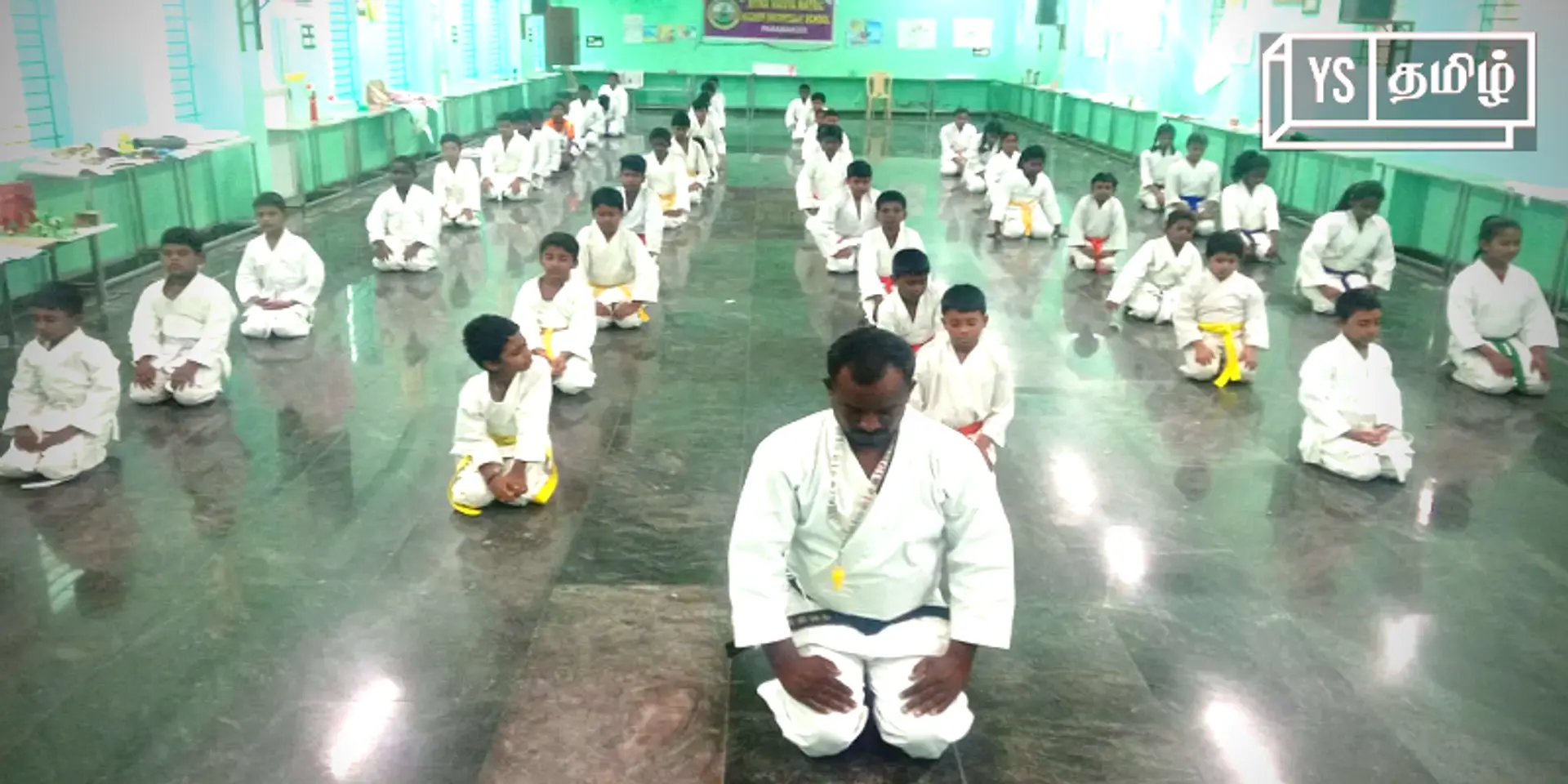 ஏழைக் குழந்தைகளுக்கு இலவச கராத்தே பயிற்சி அளிக்கும் சிவகங்கை விவசாயி!