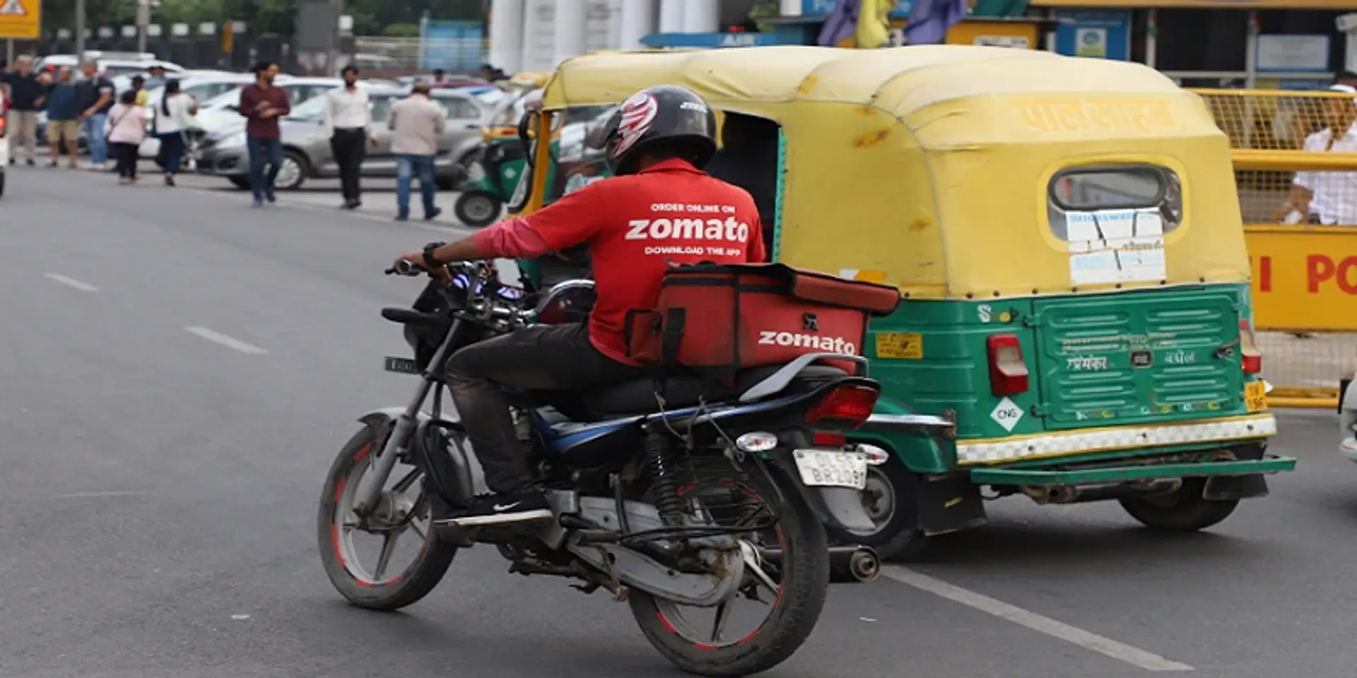 Zomato-வின் 10 நிமிட டெலிவரி திட்டத்திற்கு சிக்கல்: விளக்கம் கேட்ட சென்னை மாநகர காவல்துறை!