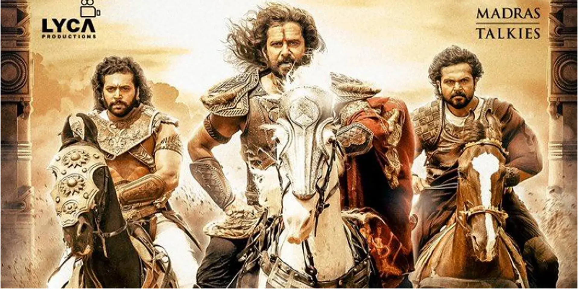 திரையில் வெளியான ‘பொன்னியின் செல்வன்’ - நெட்டிசன்கள் ரியாக்ஷன் என்ன?