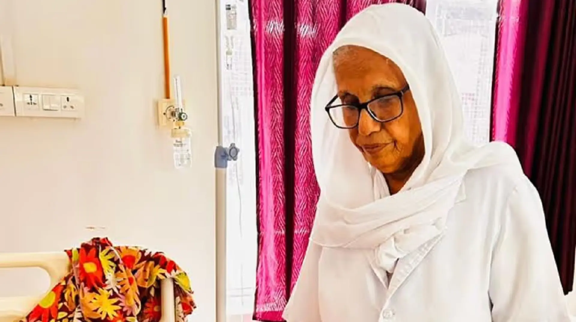 லட்சத்தீவில் 20,000+ அவசர கால மருத்துவ சேவை - 80 வயது நர்சிங் தேவதை கதை இது!