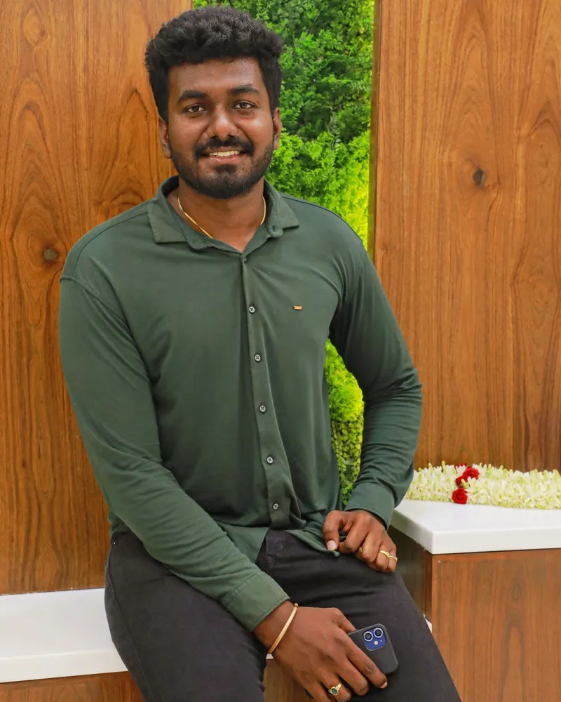 dinesh