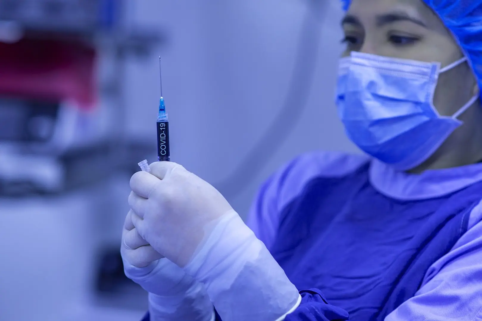 Oxford COVID-19 vaccine: AstraZeneca manufacturing error clouds study results