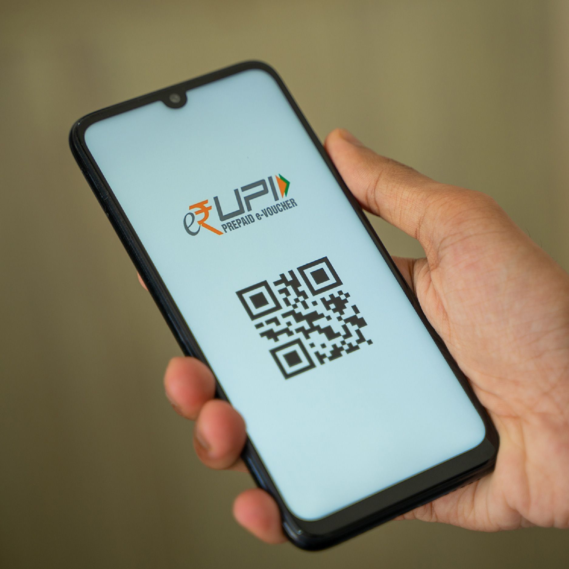 Close to half the merchants not willing to pay MDR on UPI: Survey