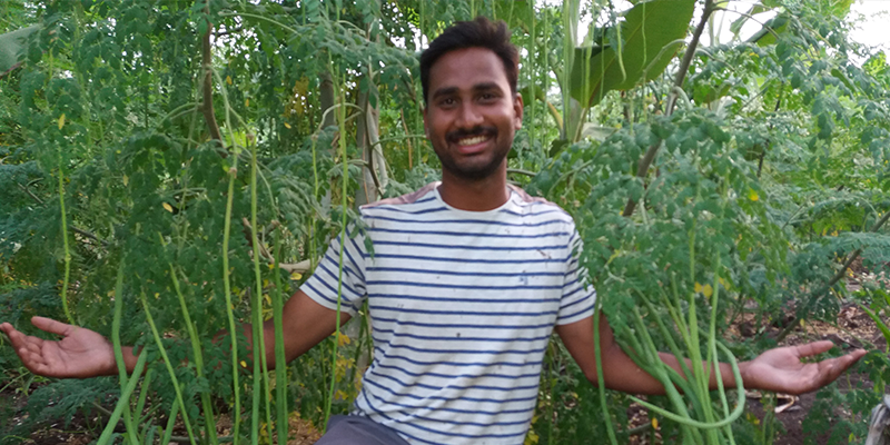 How this engineer-turned-farmer is using WhatsApp to fine-tune his career one harvest at a time
