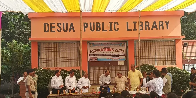 desua public library