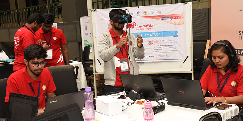 Undergraduate students win Smart India Hackathon 2019 for developing tech using AR and VR 