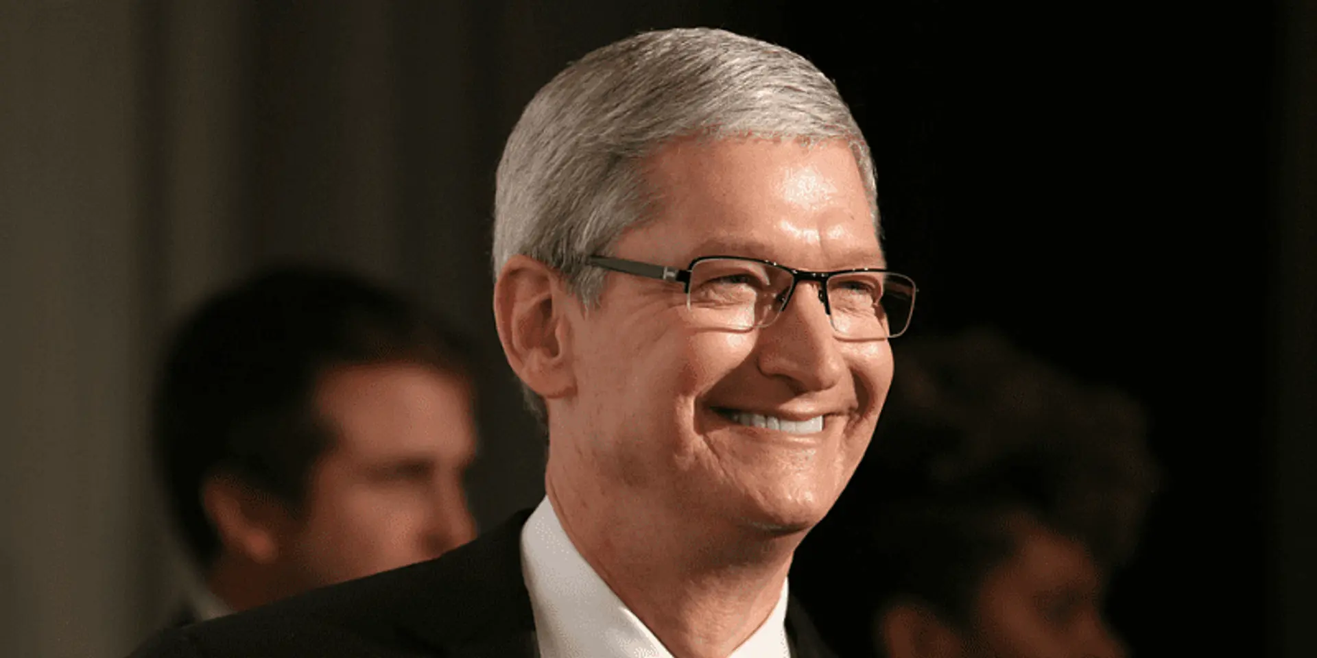 Coronavirus: Apple and Google to partner for contact tracing technology