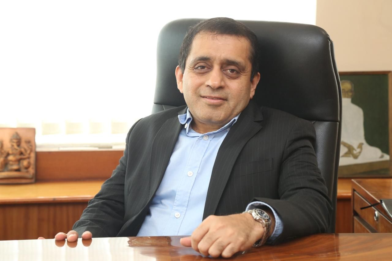 डुगर फाइनेंस