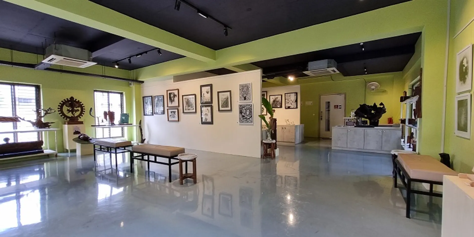 50 shades of black and white: how this gallery’s exhibition explores new creative frontiers