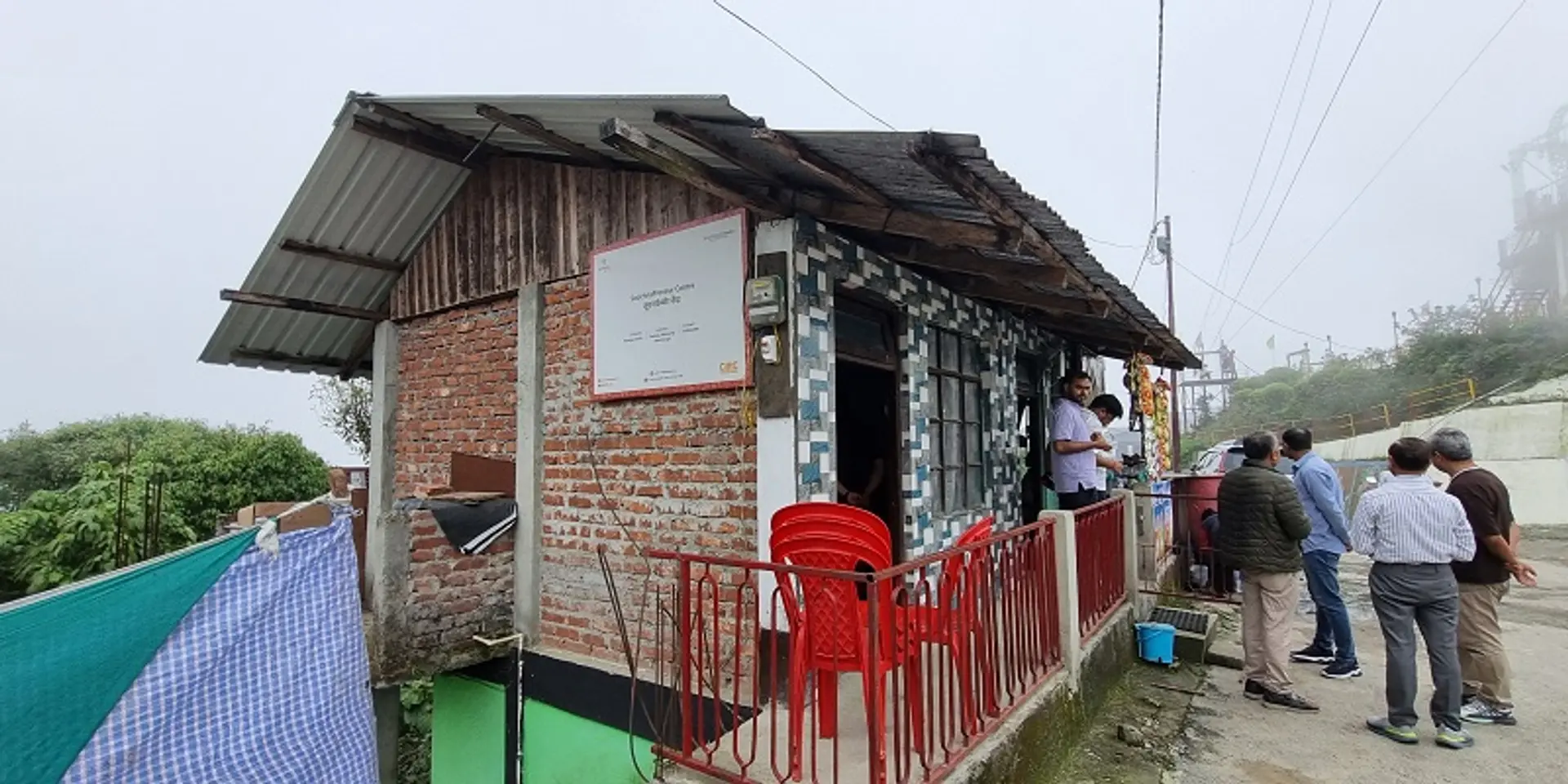 Access and empowerment: how ‘infopreneurs’ bridge digital gaps in rural India