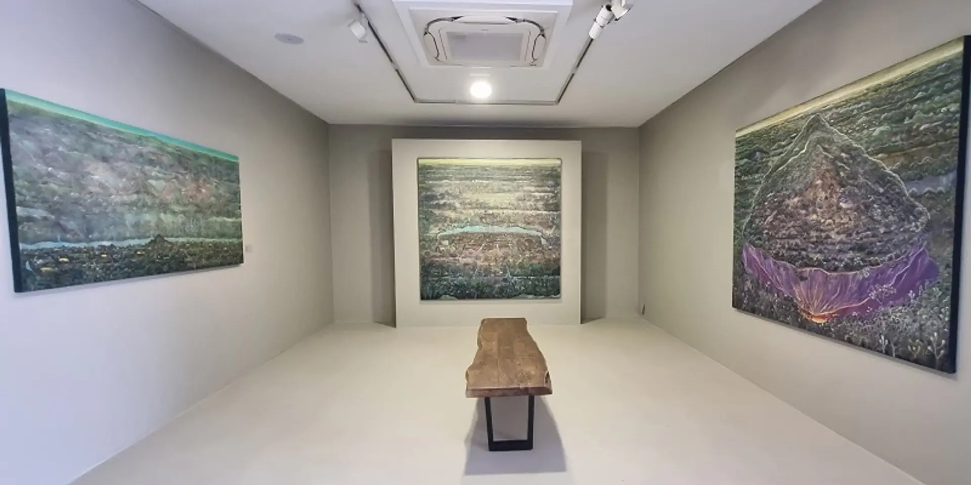 Art, nature, architecture: Palette Gallery features mesmerising works of Om Soorya