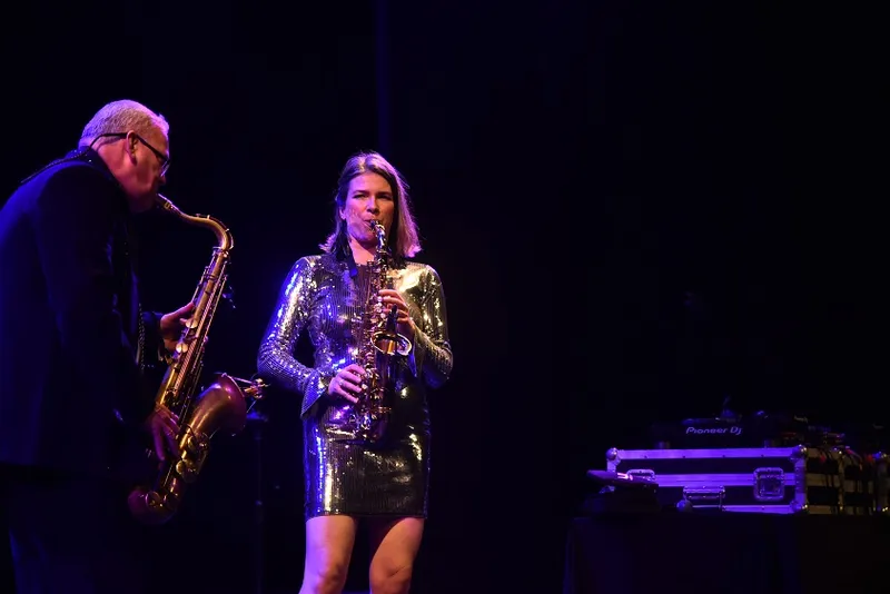Susanne Alt - DJ & Saxophone