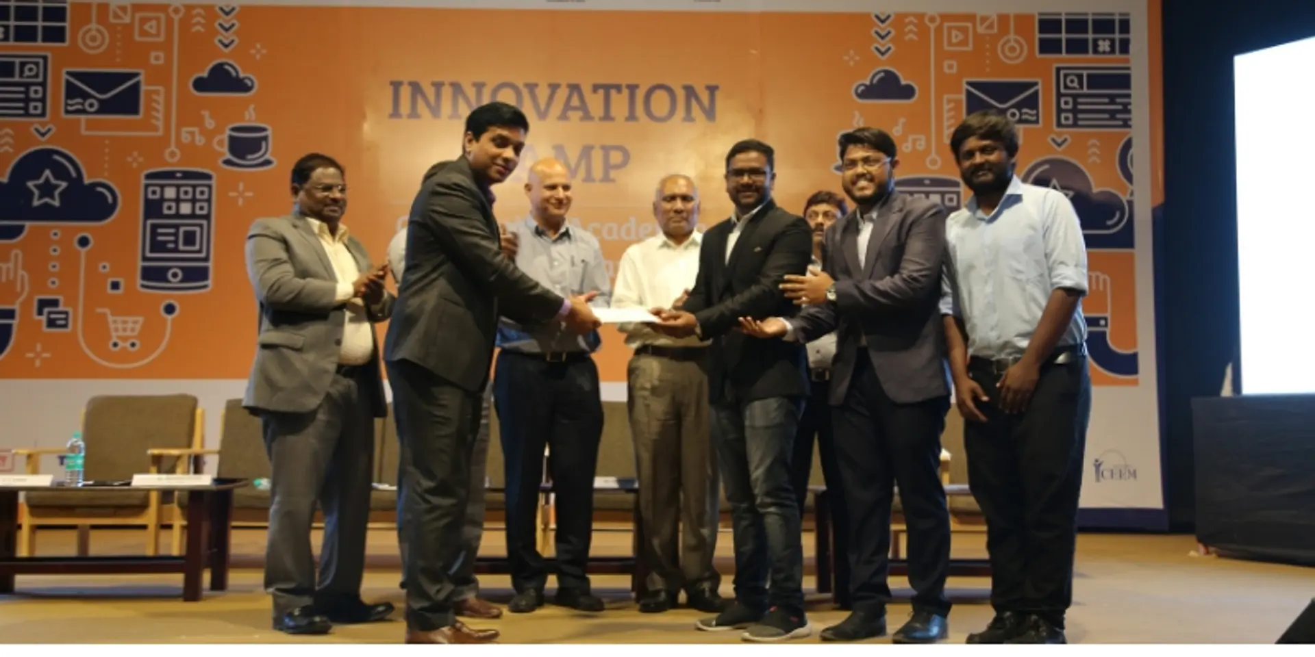 Bringing Innovations to Market: Students exhibit innovative solutions to MSME problems at the ‘Innovate to Lead - Innovation camp’ in Aurangabad