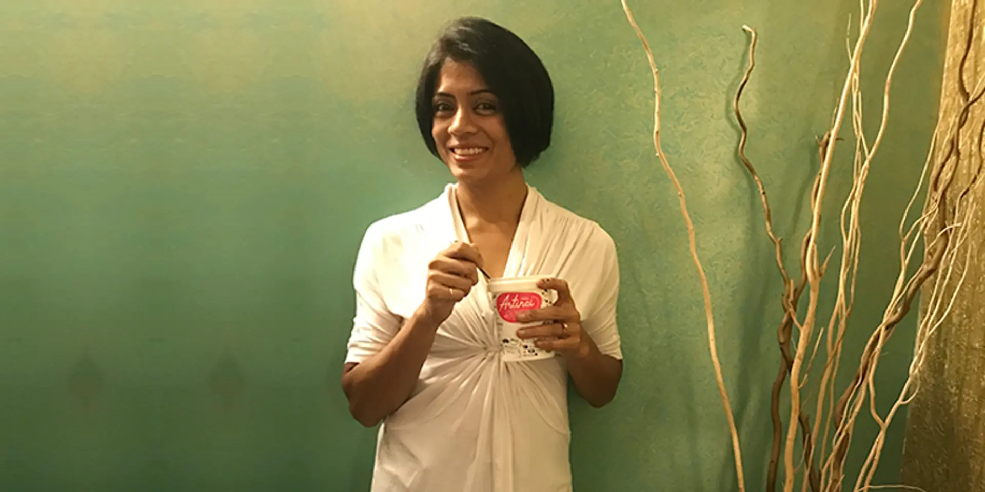 How WhatsApp helps Artinci's founder overcome her hearing disability and run her business