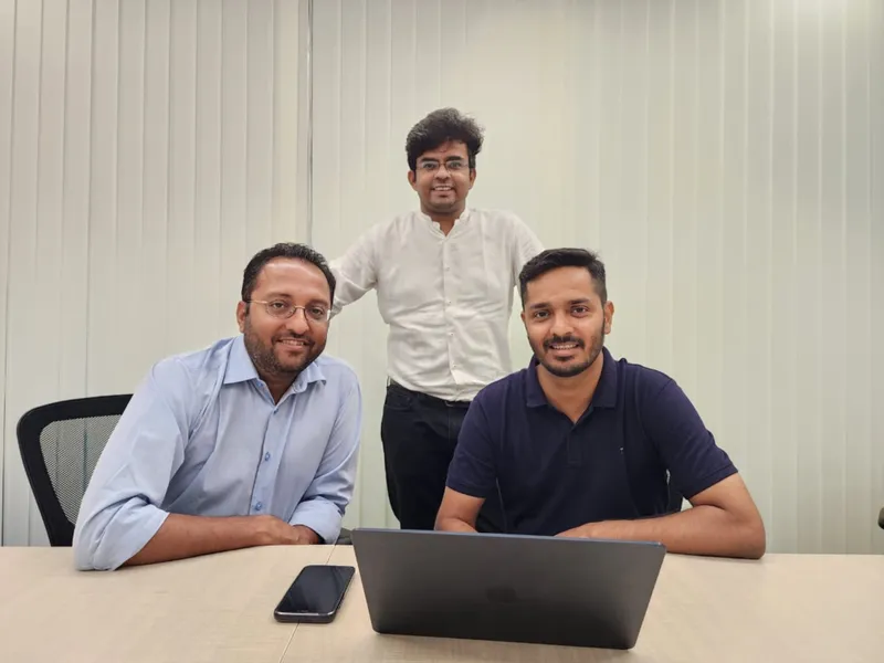 Co-Founders' Catalogus (L-R) Himanshu Dikshit, Vipin Kumar Singh (Standing) Ankit Samria (1)