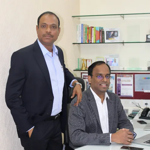 Shishir Gorle and Raja Sekhar Reddy, Co-Founders, Squaremeal Foods 