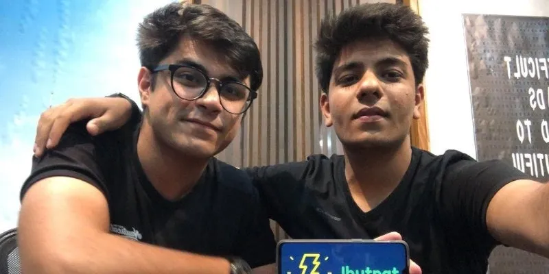 Inspired by Dunzo, these Delhi teenagers start hyperlocal delivery startup for SMBs - YourStory