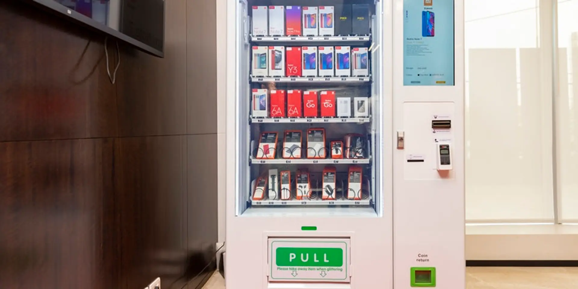 A vending machine for phones? Sure, says Xiaomi with launch of Mi Express