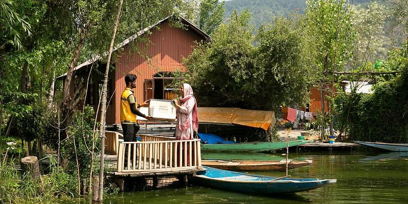 Amazon India Introduces First-Ever Floating Store on Dal Lake in Srinagar