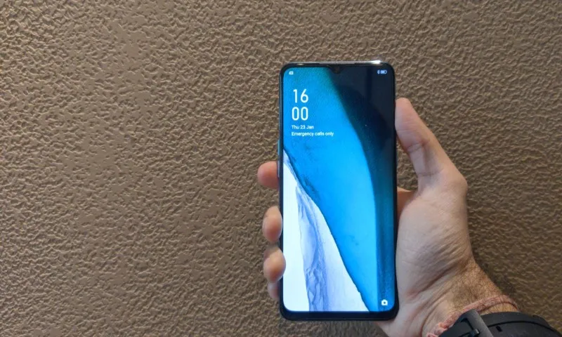 OPPO F15