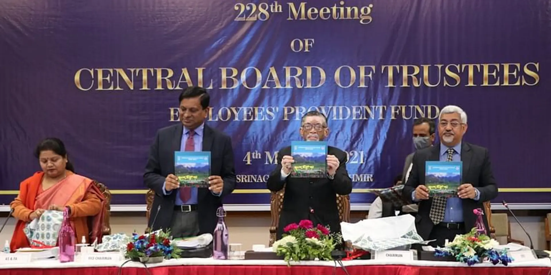 Govt leaves EPFO interest rate unchanged in relief to the common man